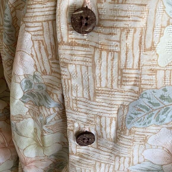 Tommy Bahama 100% Silk Short Sleeve Hawaiian Hibiscus Aloha Shirt Men’s XXL - Picture 6 of 6